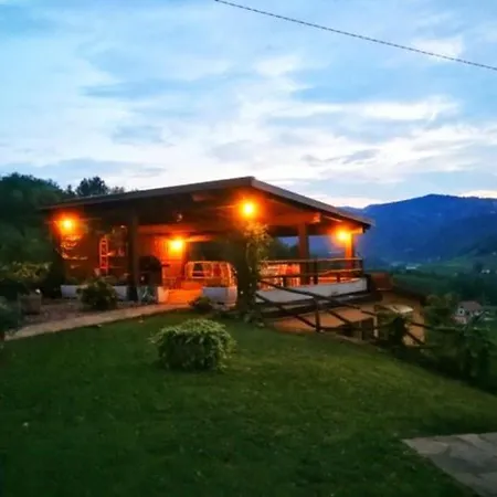 리조트 Tenuta Monteoliveto Intera Struttura In Esclusiva Vesime